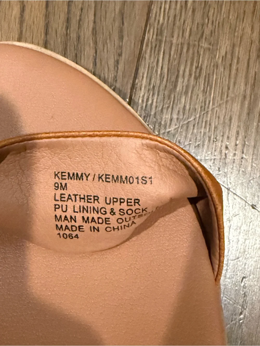 Steve Madden Kemmy Tan Leather Ankle-Strap Block Heel Sandals  Size 9
